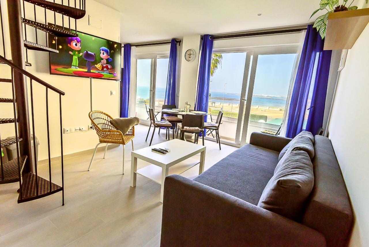 Oceanfront Duplex With A Rooftop Pool And Terrace El Puerto de Santa María Kültér fotó
