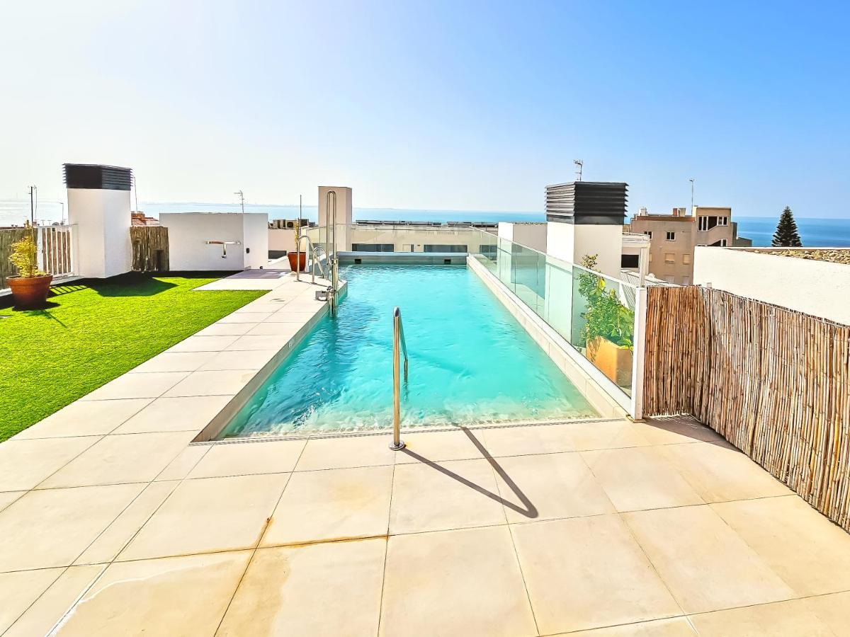 Oceanfront Duplex With A Rooftop Pool And Terrace El Puerto de Santa María Kültér fotó